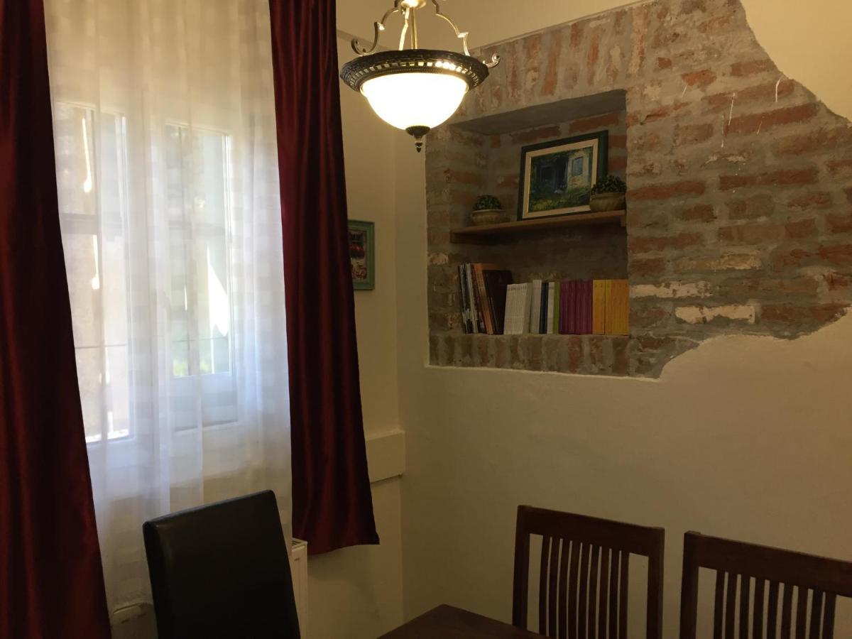 Kikerics Vendeghaz Bed & Breakfast Villany Bagian luar foto