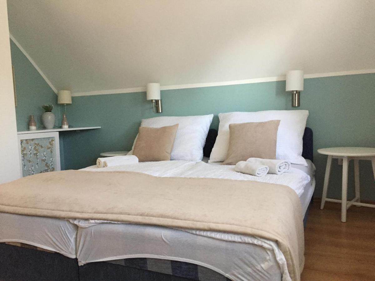 Kikerics Vendeghaz Bed & Breakfast Villany Bagian luar foto