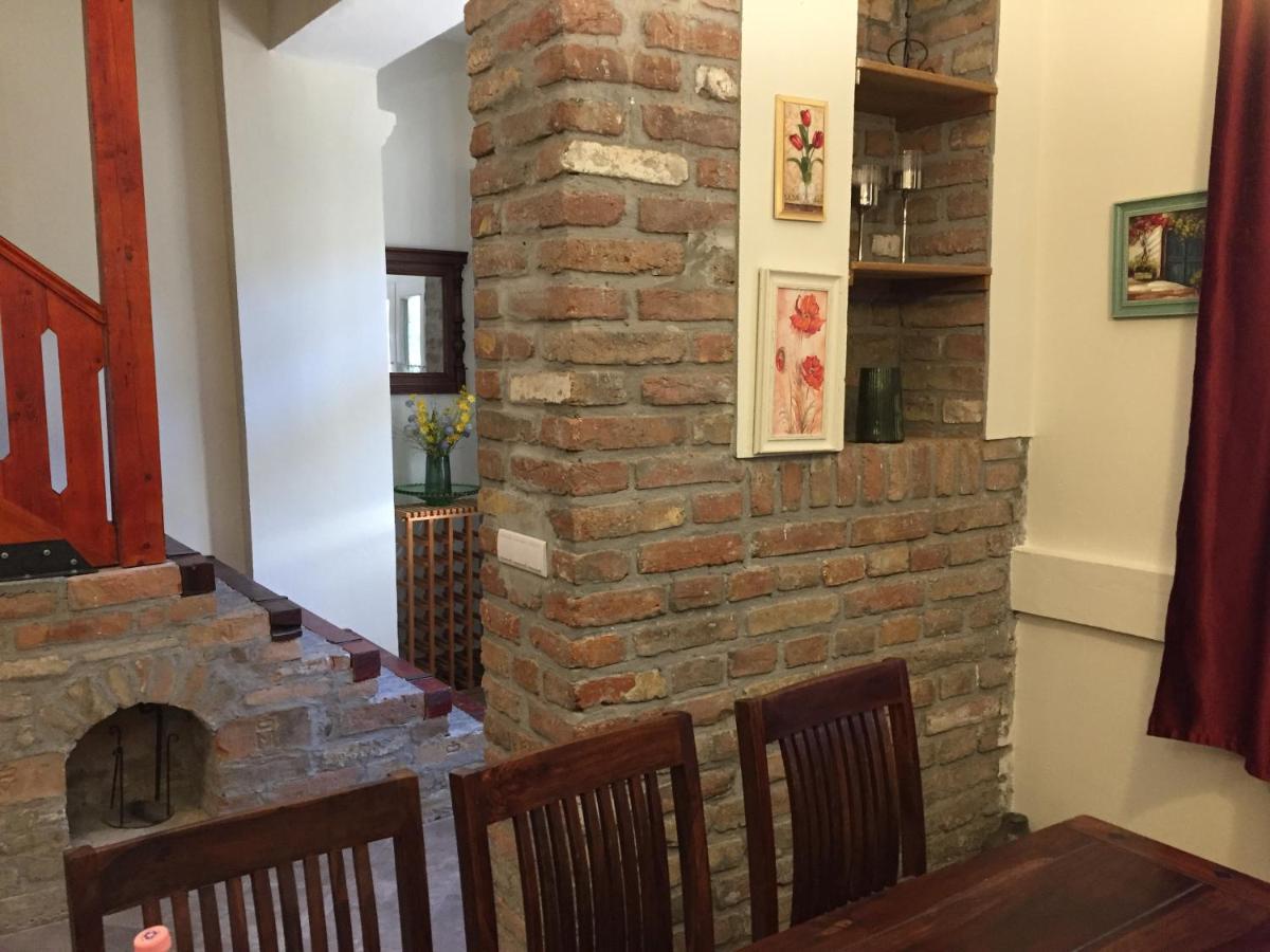Kikerics Vendeghaz Bed & Breakfast Villany Bagian luar foto