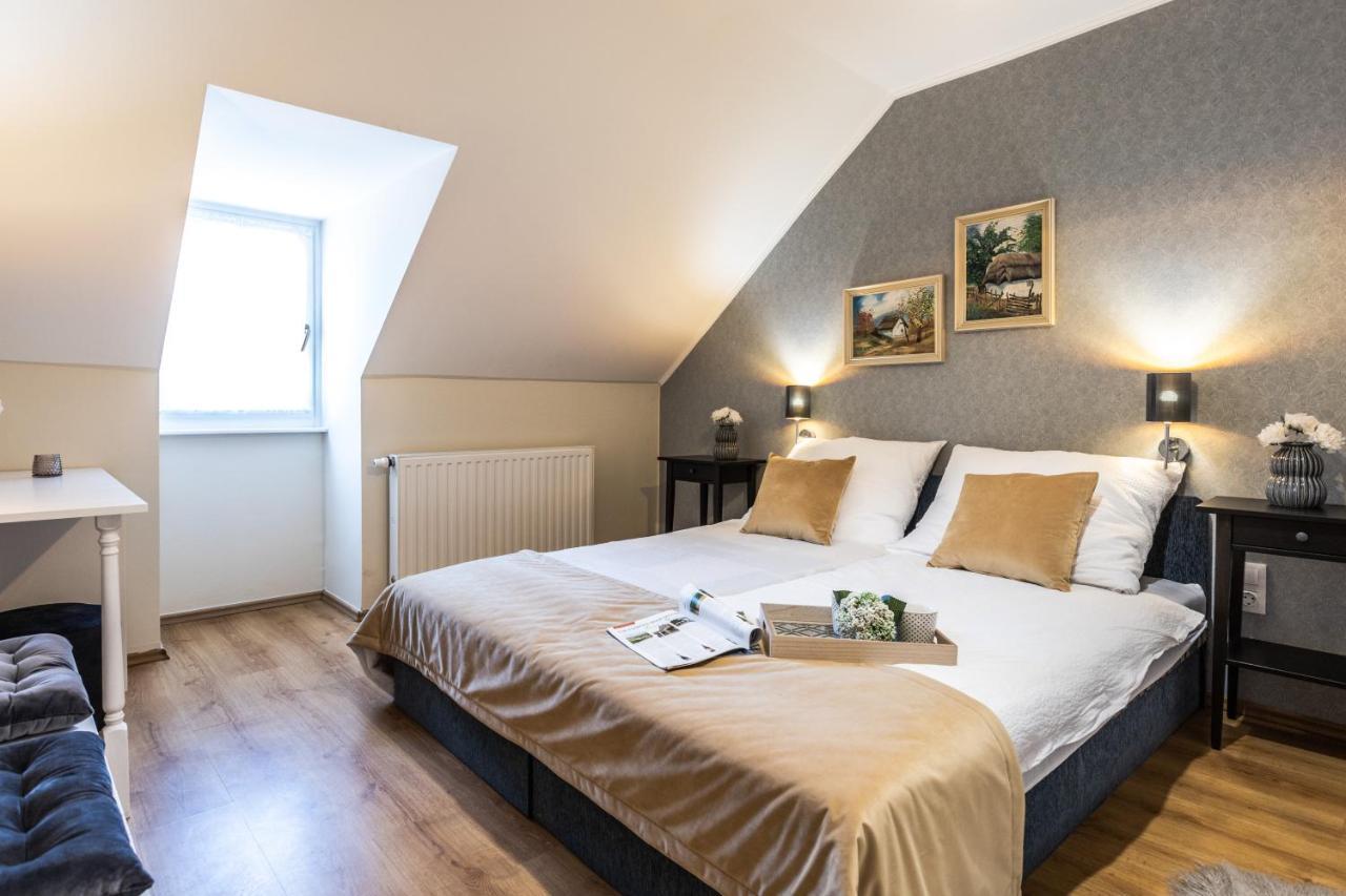 Kikerics Vendeghaz Bed & Breakfast Villany Bagian luar foto